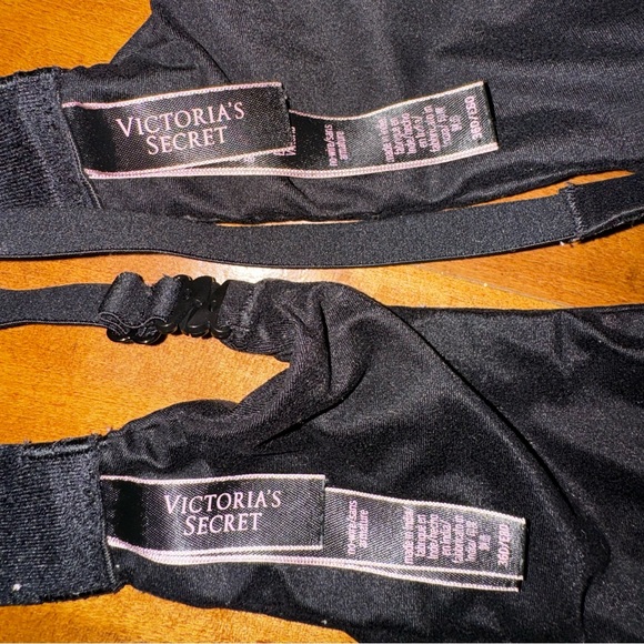 Set of 2 Victoria’s Secret Wireless Body by Victoria’s Secret Bra Black Size 36D - Picture 9 of 9